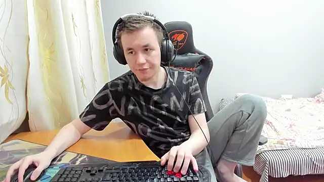 iliaskrislove's cam snapshot