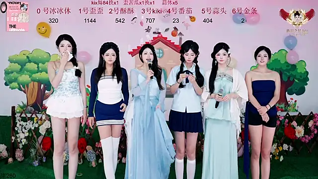 badgirl777888 live sex cam