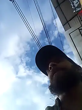 hairy_mannn's cam snapshot