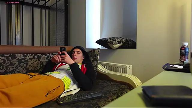 Ryan_Dozer's cam snapshot