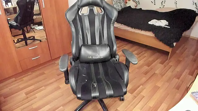 teelimata's cam snapshot