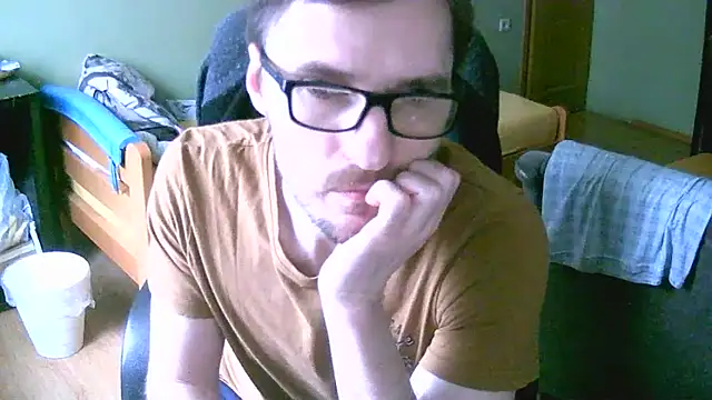 dado-hot12's cam snapshot