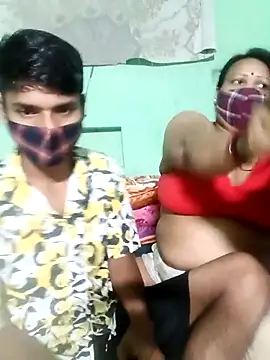 LoveOnStream live sex cam