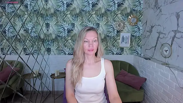 NancyGrace live sex cam