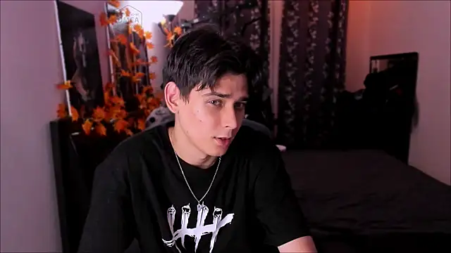 Foxicfu's cam snapshot