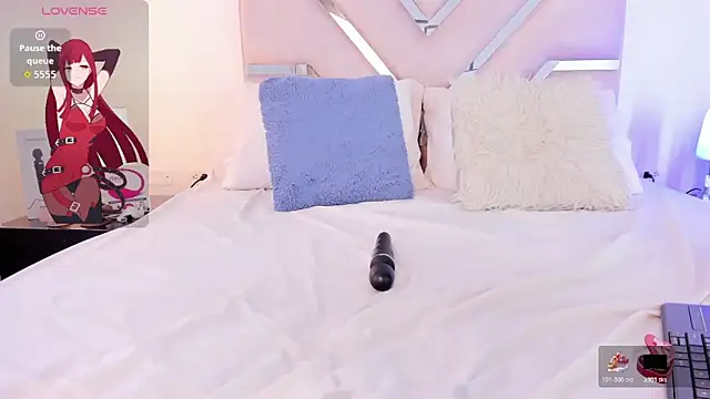 Thayler_jones's cam snapshot