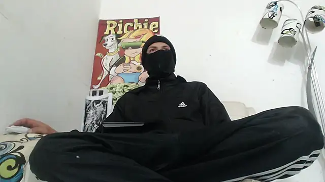 Thomasjons_'s cam snapshot