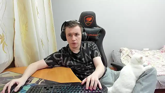 iliaskrislove live sex cam