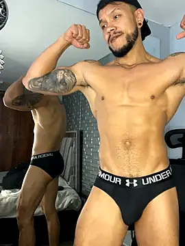 ARON_TAYLER01 live sex cam