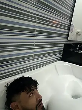 Kingbigcock23cm's cam snapshot