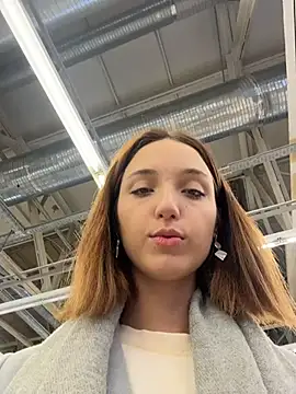 DollyTall live sex cam