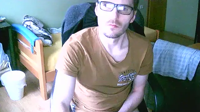 dado-hot12's cam snapshot