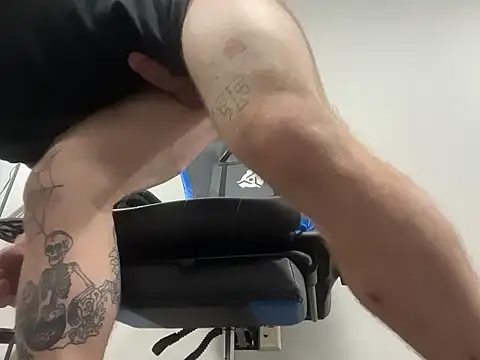 BearChubby300 live sex cam