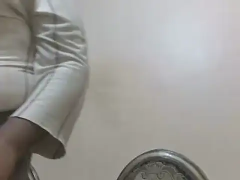 elpoop7305's cam snapshot