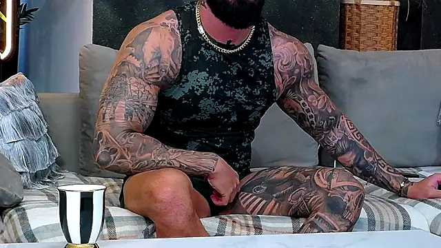 masterkingofmusclee live sex cam