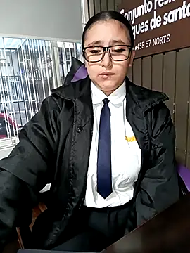 Cute_Penelope live sex cam