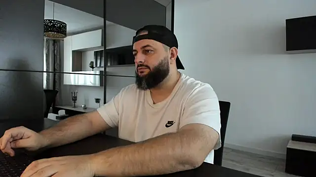 DravenPeak live sex cam