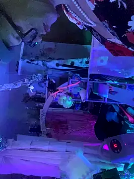 gurlnips live sex cam