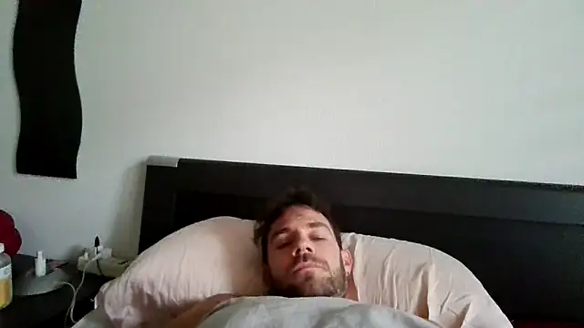 alpha-hunk live sex cam