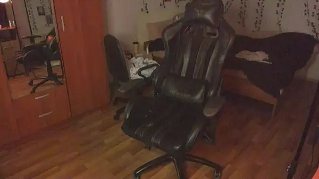 teelimata live sex cam