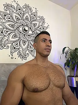 aaroncolombia live sex cam