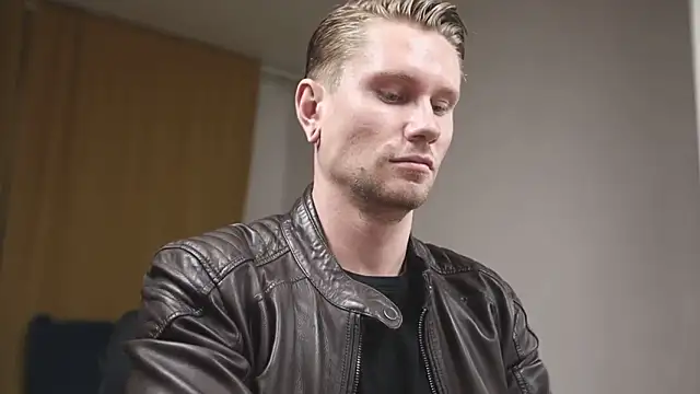 kevin-park's Stripchat show and profile