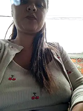 sexy-latin10 live sex cam