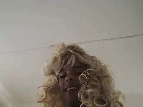 Snowflake_OG live sex cam