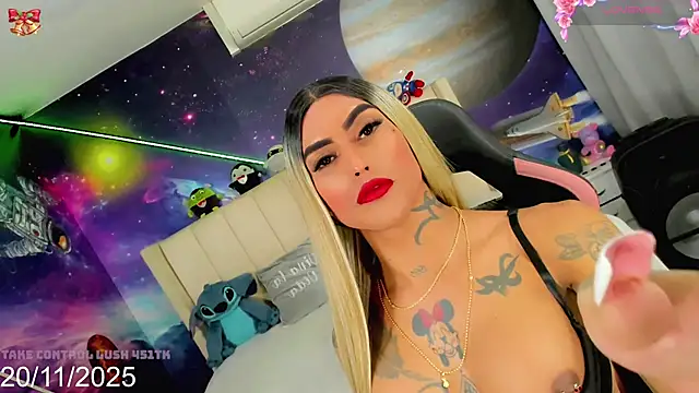 Nella_Dolls live sex cam