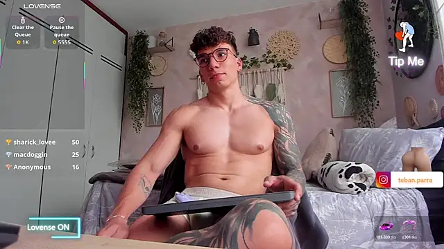 estebandi_do live sex cam