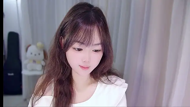 YUANYUAN-A live sex cam