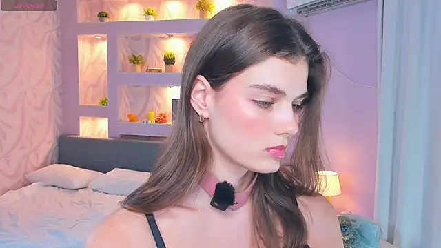 FloraDobb live sex cam