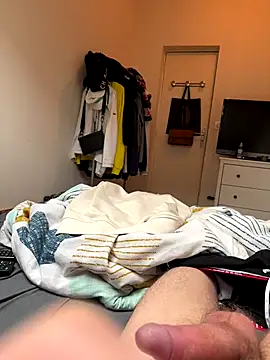 Crevette311 live sex cam