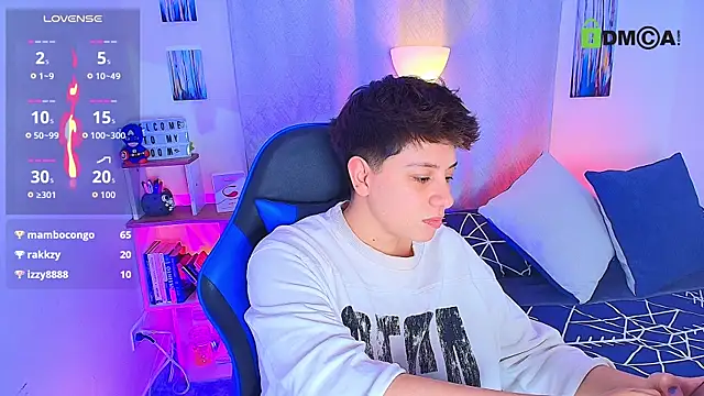 Aronmiller_ofi live sex cam