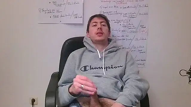 xy_monkeyBigCock's cam snapshot