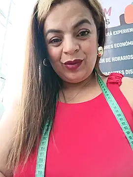 Mia-Glow live sex cam