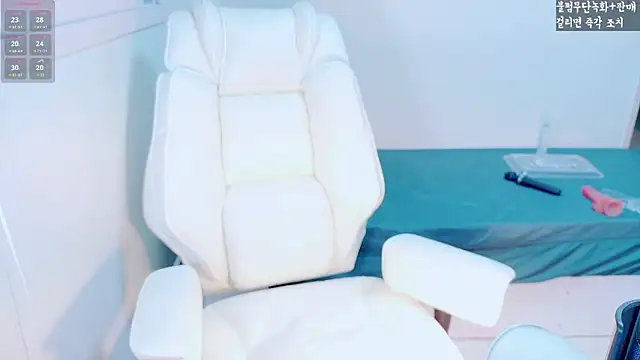 hyeony_s96 live sex cam