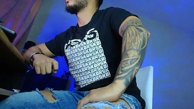 XanderCage99's cam snapshot