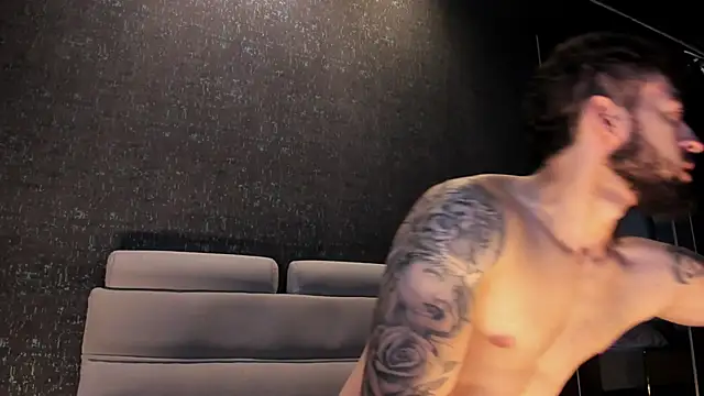 MarkWalker__'s cam snapshot