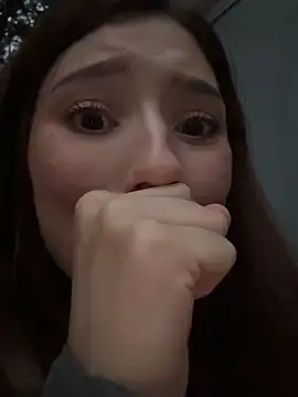 LilluKatten live sex cam