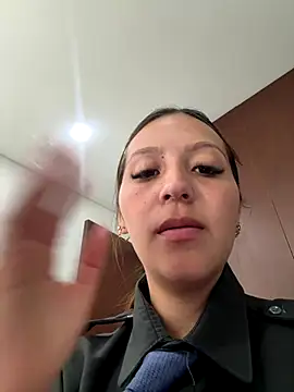 Emily-7_ live sex cam