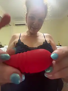 AussieKittyPurr live sex cam