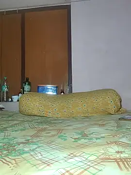 IndianRima live sex cam