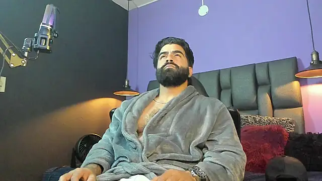 Lyon_vach live sex cam