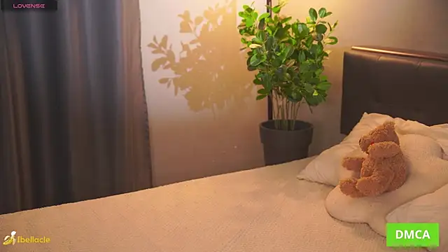 Bellacle live sex cam