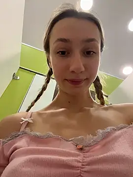 Lia__Love live sex cam