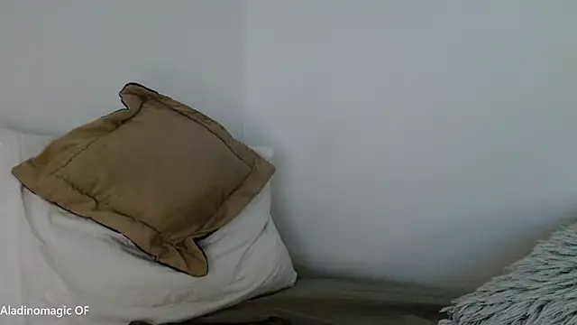 Noah_jhonsonn live sex cam