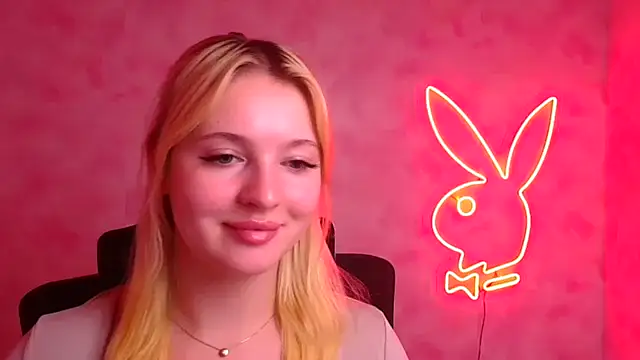 Milka_kiss_ live sex cam