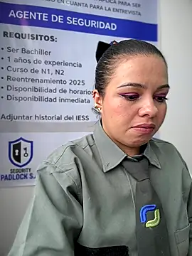 Ariana-07 live sex cam