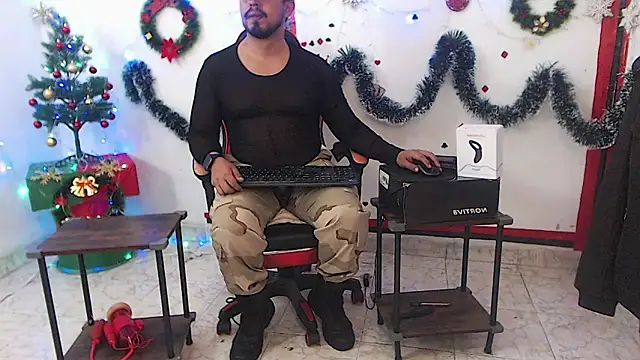 KalethBigDick's cam snapshot